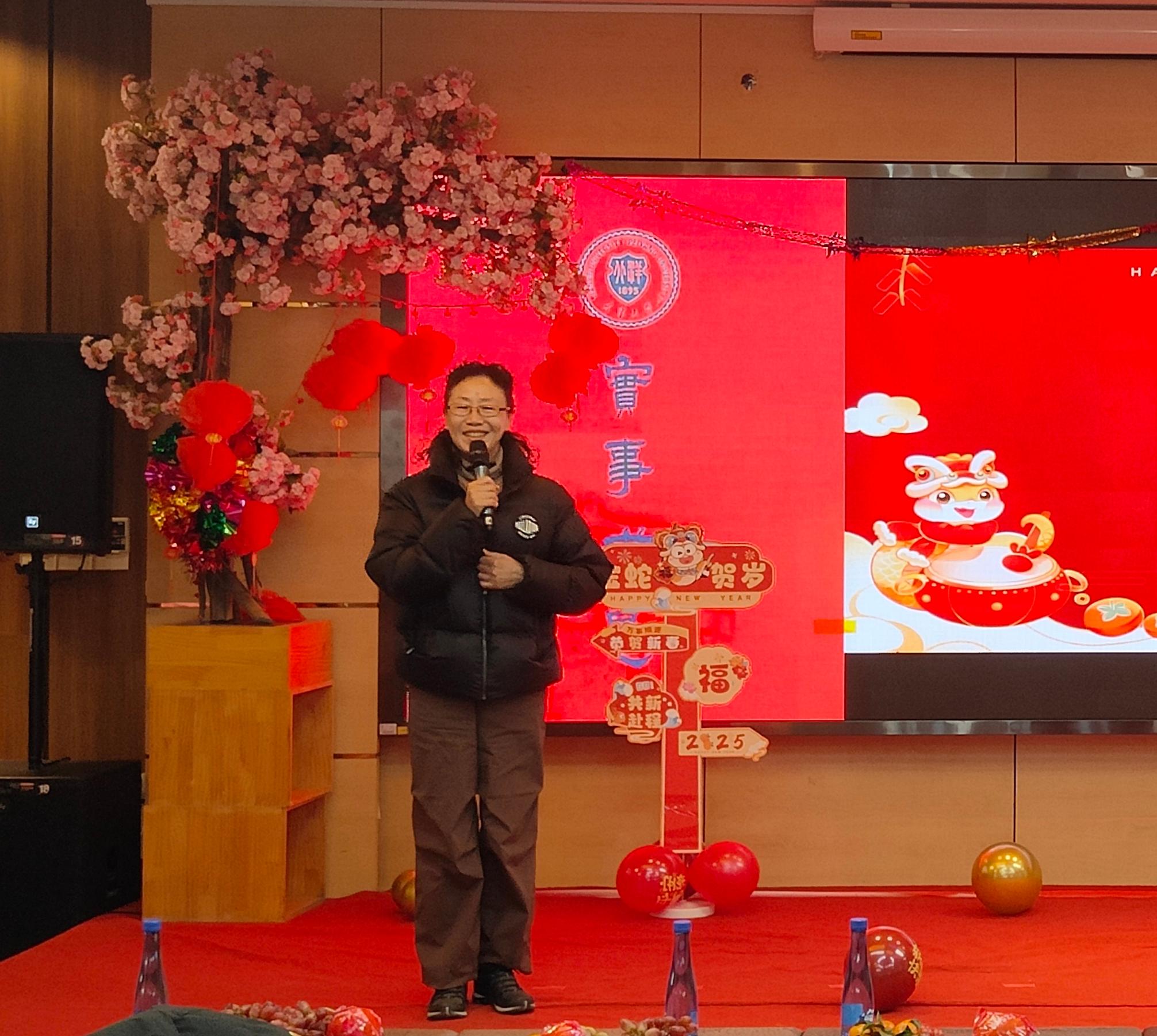 6.毛老师讲话 6.毛老师讲话.jpg