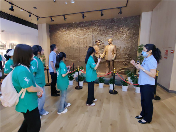 周邓纪念馆_副本 周邓纪念馆_副本.jpg