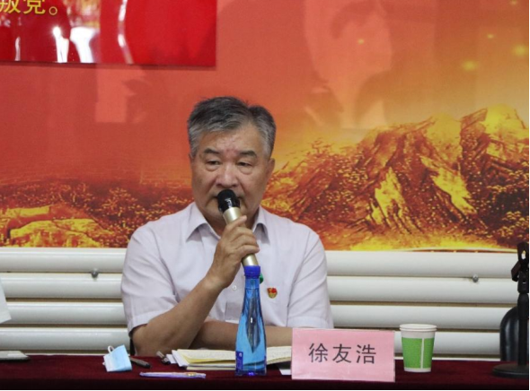 “共话初心”——老同志与新发展学生党员座谈会630.png